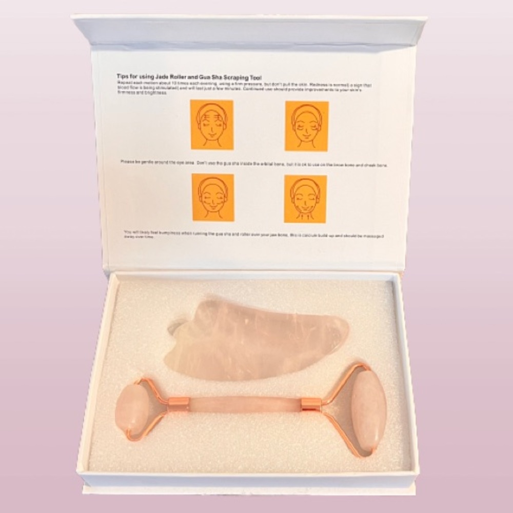 NWOT- Jade Roller & Gua Sha Facial Tool Set-Reduces Wrinkles & Eye Puffiness